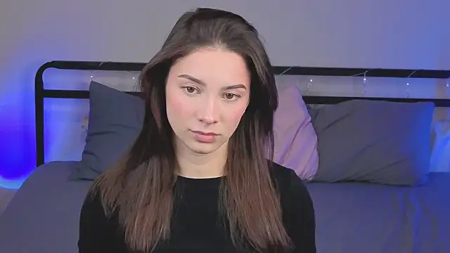 sinthiaroze online show from December 21, 2025, 7:54 pm