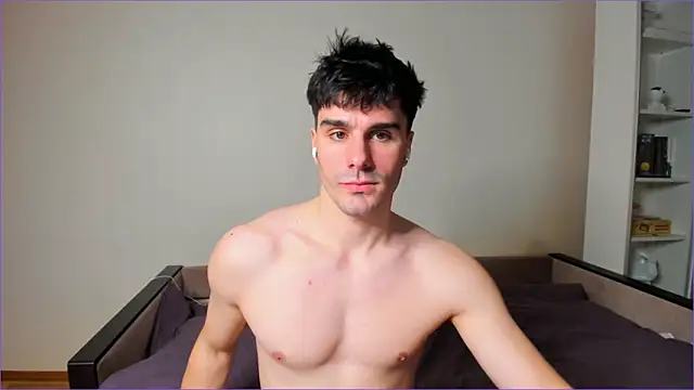 Snapshot of sam_huston chatting on February 24, 2026, 9:57 pm sam huston online show from February 24, 2026, 9:57 pm