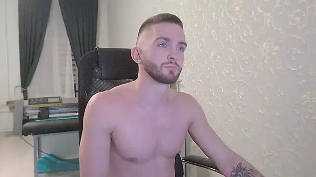 Marselle Laker online show from March 1, 2025, 11:47 pm