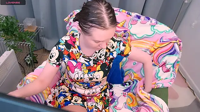 JannaVerdi  online show from April 10, 2026, 6:40 am