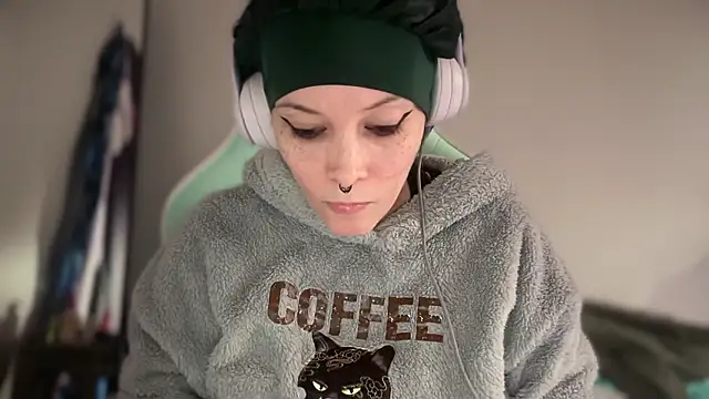 FRRANNKIE online show from March 18, 2026, 12:19 pm