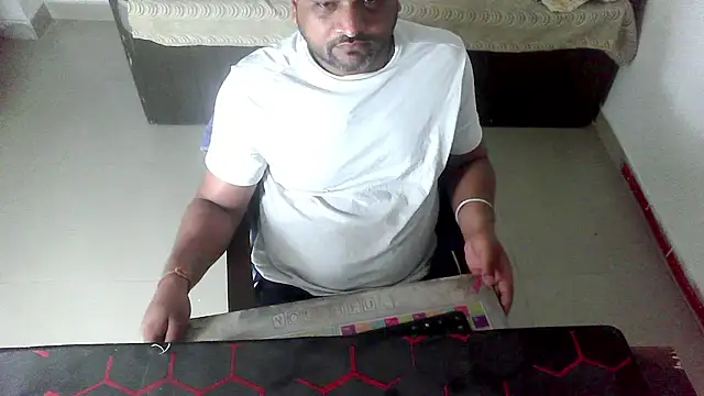 rentarob online show from March 29, 2026, 7:03 pm