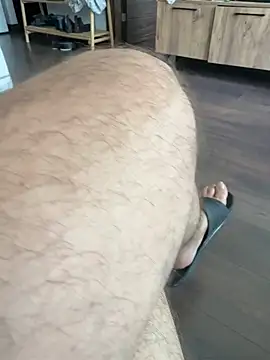 reslerkek31 online show from November 16, 2025, 7:03 am