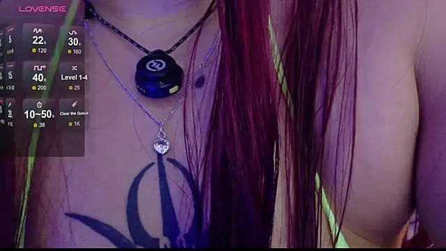 Snapshot of valkiria_moore chatting on February 10, 2026, 8:02 pm valkiria moore online show from February 10, 2026, 8:02 pm