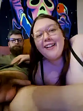 Sexycurvyemilyy online show from December 9, 2024, 11:03 pm