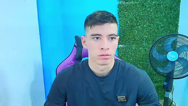 DEIBY BABY online show from February 11, 2025, 9:25 pm