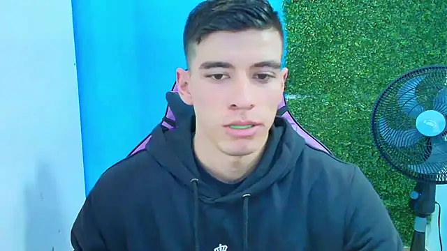 DEIBY BABY online show from February 15, 2025, 10:21 pm