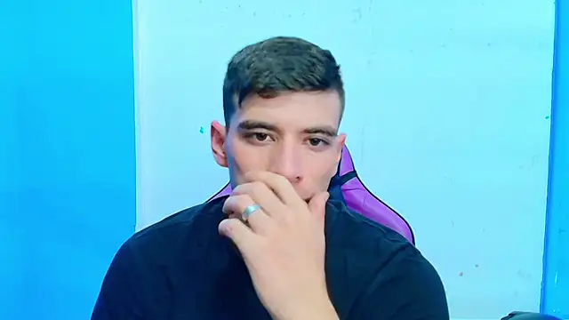 DEIBY BABY online show from February 19, 2025, 10:53 pm