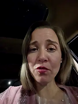 SkyelarSommer online show from March 2, 2025, 3:45 am