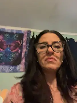 DominiqueX0 online show from November 21, 2025, 6:06 pm