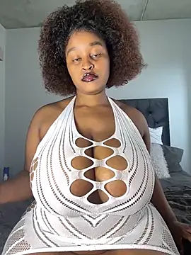 KnockoutBestie online show from January 18, 2025, 8:10 am