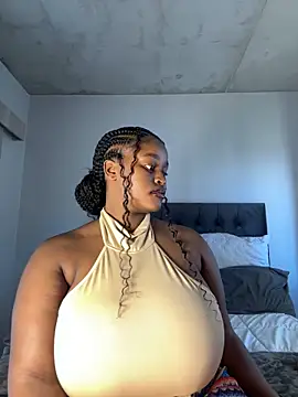 KnockoutBestie online show from March 10, 2025, 7:32 am