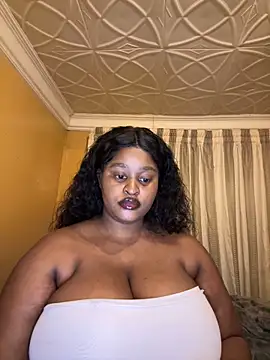 KnockoutBestie online show from April 18, 2026, 8:31 pm