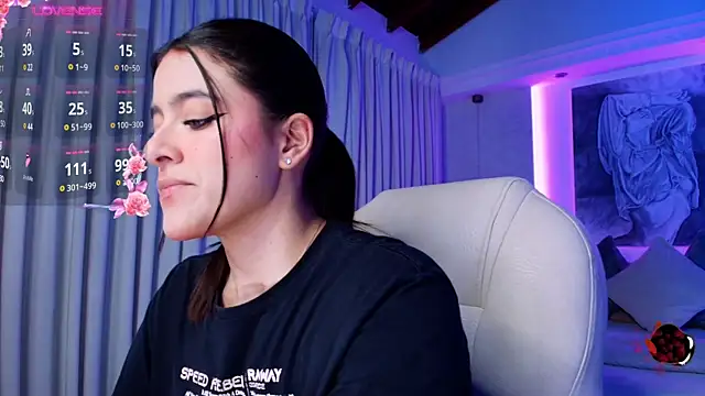 Snapshot of nathalie_rivers chatting on February 14, 2025, 3:43 am nathalie rivers online show from February 14, 2025, 3:43 am