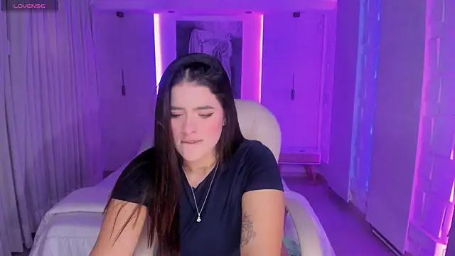 Snapshot of nathalie_rivers chatting on November 5, 2025, 11:21 am nathalie rivers online show from November 5, 2025, 11:21 am