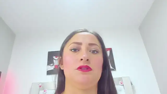 Snapshot of Lindacarterr_ chatting on March 5, 2025, 1:52 am Lindacarterr  online show from March 5, 2025, 1:52 am