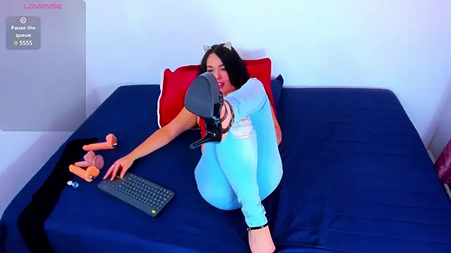 Rick n Summer online show from March 5, 2025, 9:37 pm