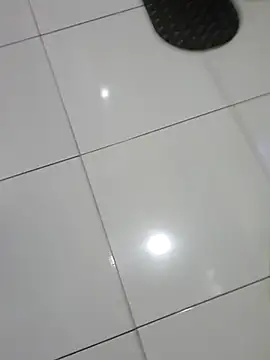 Snapshot of PhillipStout chatting on November 22, 2025, 3:27 am PhillipStout online show from November 22, 2025, 3:27 am