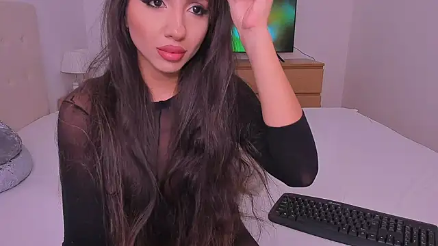 Your Girl69XXX online show from December 5, 2024, 10:12 pm