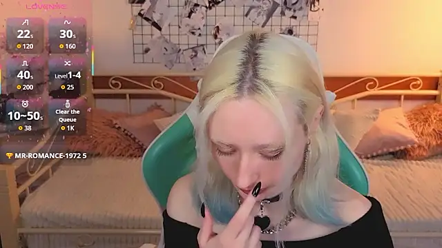 Katia Kim online show from March 9, 2026, 6:17 am