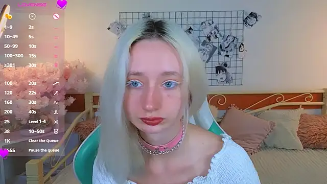 Katia Kim online show from April 14, 2026, 5:24 am