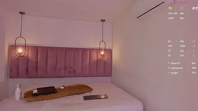 Snapshot of luisah_ chatting on January 29, 2025, 2:30 am luisah online show from January 29, 2025, 2:30 am