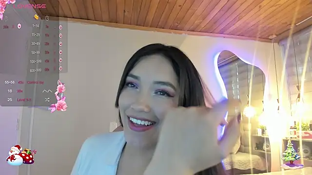 cristal  hot 1 online show from December 2, 2025, 5:08 pm