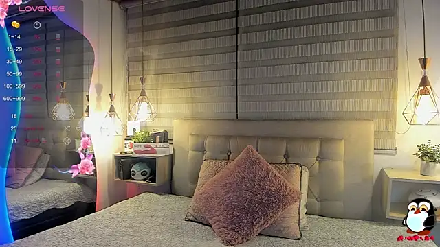 cristal  hot 1 online show from April 13, 2026, 5:24 am