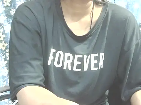 Supriya201 online show from April 16, 2026, 3:24 pm