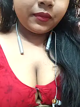 Snapshot of Sophiaboudi chatting on January 17, 2025, 5:51 pm Sophiaboudi online show from January 17, 2025, 5:51 pm