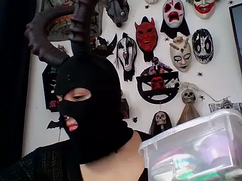 FeticheMacabre online show from March 1, 2026, 6:32 pm