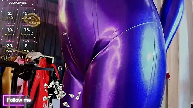 LatexDevil Blondie online show from September 16, 2025, 1:34 pm