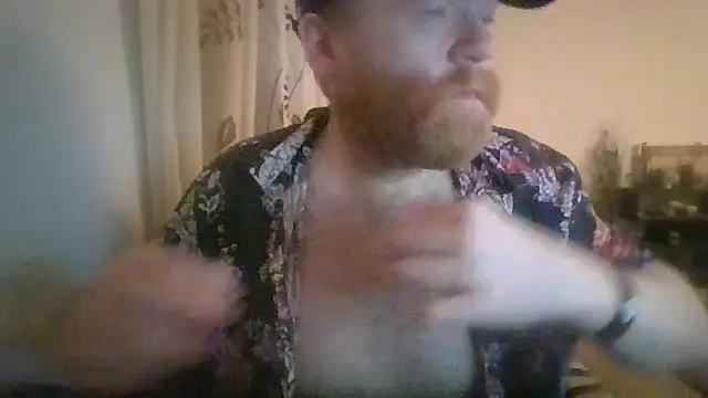 Snapshot of 33ENG chatting on March 11, 2025, 9:15 pm 33ENG online show from March 11, 2025, 9:15 pm