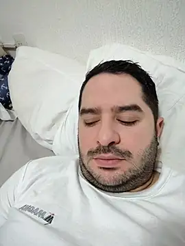 Snapshot of CamiolfeHotXxx chatting on March 5, 2025, 10:00 am CamiolfeHotXxx online show from March 5, 2025, 10:00 am