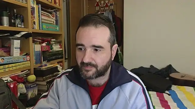 curiosillo83 online show from April 8, 2026, 9:20 am