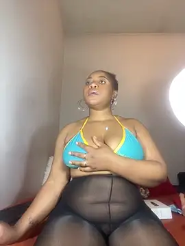 Snapshot of Sexypresh302 chatting on May 8, 2026, 8:36 pm Sexypresh302 online show from May 8, 2026, 8:36 pm