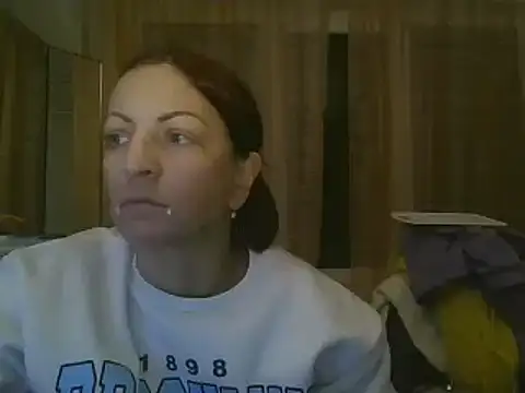 Snapshot of ShawnaAdams chatting on January 8, 2025, 5:05 pm ShawnaAdams online show from January 8, 2025, 5:05 pm
