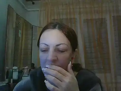 Snapshot of ShawnaAdams chatting on February 9, 2025, 4:18 pm ShawnaAdams online show from February 9, 2025, 4:18 pm
