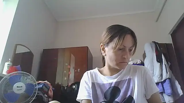Snapshot of ShawnaAdams chatting on September 20, 2025, 8:48 am ShawnaAdams online show from September 20, 2025, 8:48 am