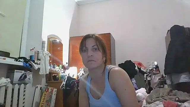 ShawnaAdams online show from November 26, 2025, 3:24 pm