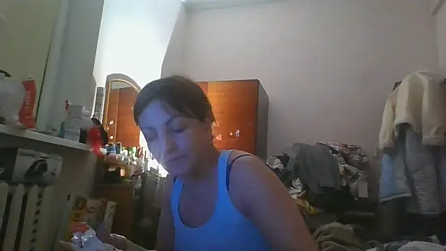 ShawnaAdams online show from December 5, 2025, 2:47 pm