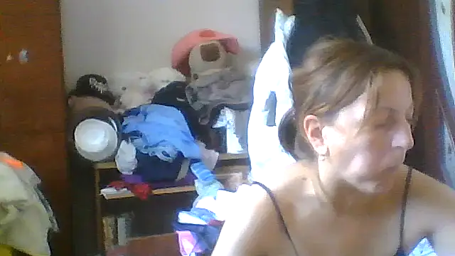 ShawnaAdams online show from July 1, 2026, 12:51 pm