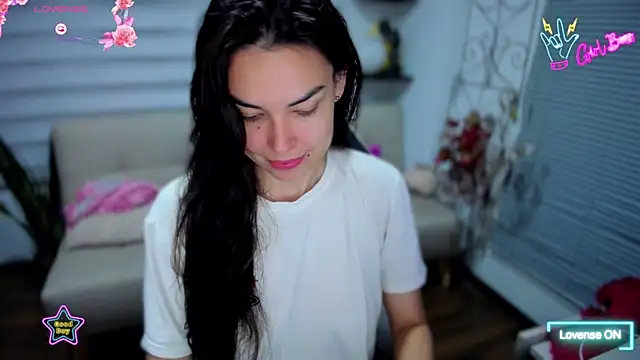 Lunlunera online show from February 15, 2026, 1:35 am