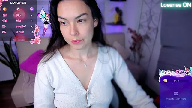 Snapshot of Lunlunera chatting on June 14, 2026, 4:58 am Lunlunera online show from June 14, 2026, 4:58 am