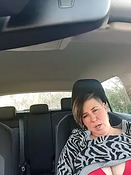 Snapshot of Evalibertinesexy chatting on December 5, 2024, 11:27 am Evalibertinesexy online show from December 5, 2024, 11:27 am