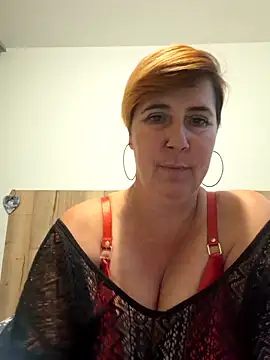 Snapshot of Evalibertinesexy chatting on October 9, 2025, 4:38 pm Evalibertinesexy online show from October 9, 2025, 4:38 pm