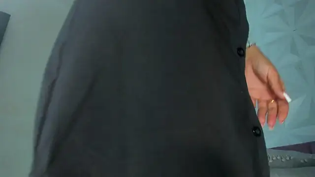 Hellen Sky online show from February 10, 2026, 7:18 pm