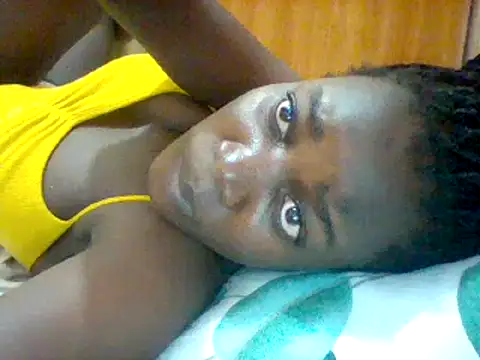 Snapshot of Alessandrajenna chatting on February 21, 2025, 6:51 am Alessandrajenna online show from February 21, 2025, 6:51 am