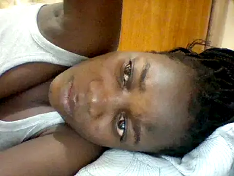 Snapshot of Alessandrajenna chatting on March 19, 2025, 4:25 am Alessandrajenna online show from March 19, 2025, 4:25 am