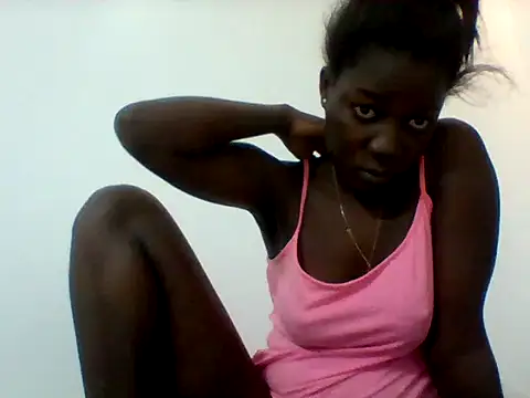 Snapshot of Alessandrajenna chatting on February 7, 2026, 7:12 am Alessandrajenna online show from February 7, 2026, 7:12 am